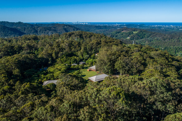 Gwinganna is positioned on a leafy hilltop in the Gold Coast hinterland.