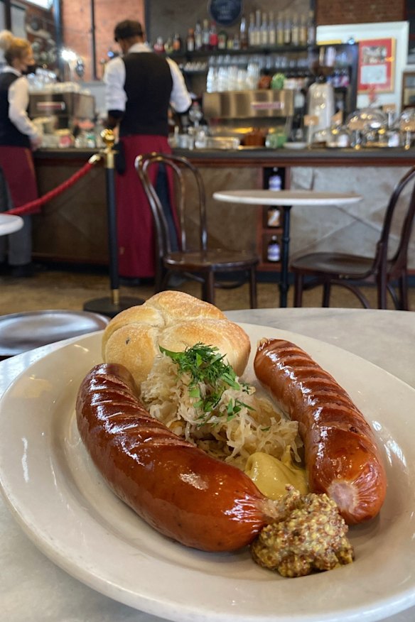 Cheddar kransky at Das Kaffeehaus.