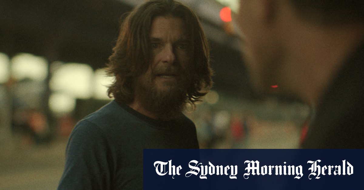 It’s got two of Hollywood’s big-name stars, but this Netflix thriller doesn’t quite stick