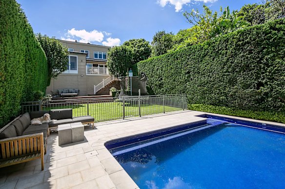 Australian Test cricket captain Pat Cummins, and his wife, Becky, have sold their Bronte home in an off-market deal.