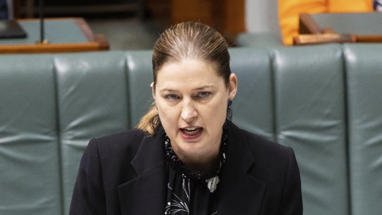 Housing Minister Julie Collins has warned the Greens not to betray Australians who need affordable housing.