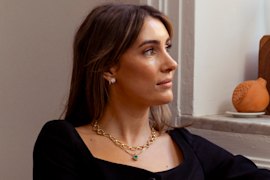 Olivia Bond is a big fan of ’80s and ’90s dressing, especially for red carpet events.