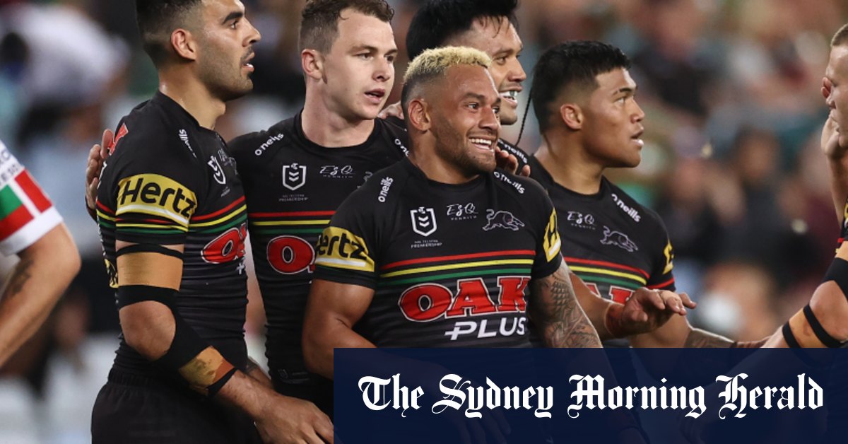 Nrl Grand Final 2020 Penrith Panthers Hooker Apisai Koroisau Targets Grand Final Jersey Of Melbourne Storm Hooker Cameron Smith