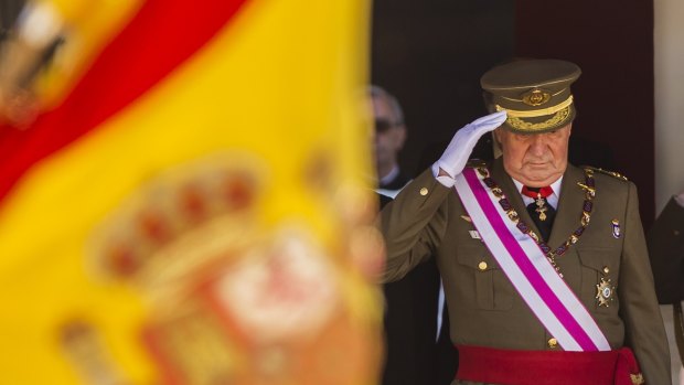 The former king of Spain, Juan Carlos, has left to live in another country.