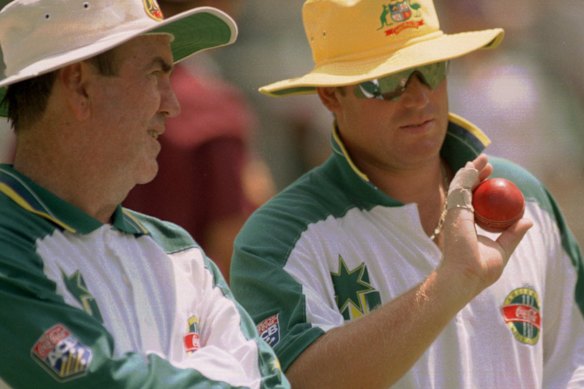 Bob Simpson and Shane Warne at a training session, 1996.