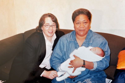 Marion Bailey with Fiame and baby Lucy, 2002.