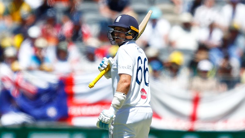 Joe Root doživel kratek in nesrečen nastop v Perthu