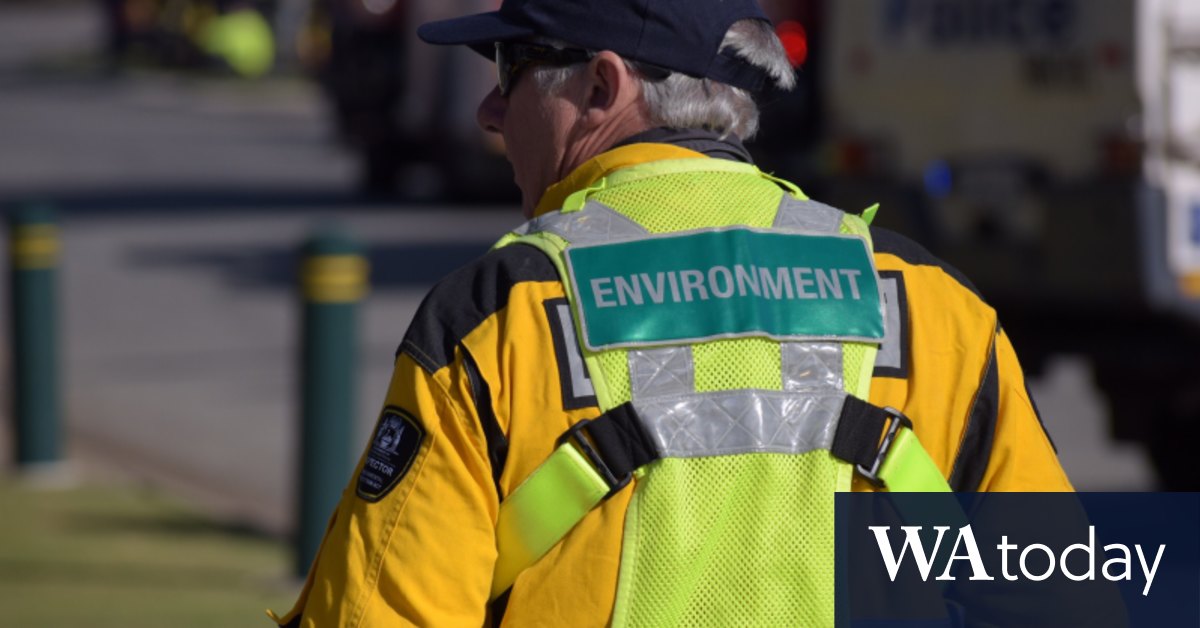 Bayswater fire: Smoke prompts HAZMAT warning as firefighters battle waste facility blaze - Vimarsana News