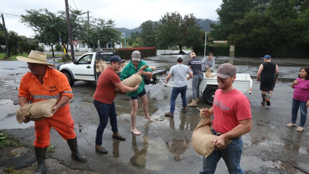 Many hands make light work in Gloucester.