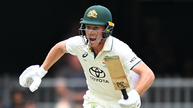 Nathan McSweeney takes a quick single.