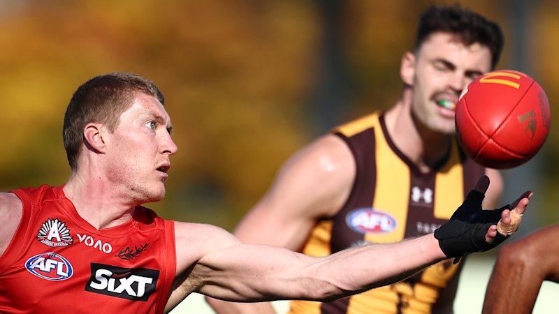 Gold Coast lose Rowell to injury: AFL round eight teams and expert tips