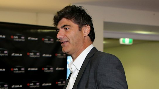 Kevin Sheedy has backed Bombers list manager Adrian Dodoro.