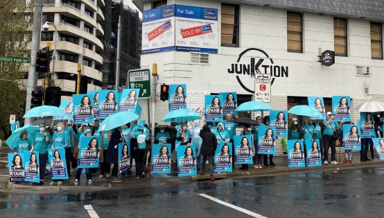 On Saturday, Monique Ryan’s supporters gathered outside the old pub where her mural was painted over.