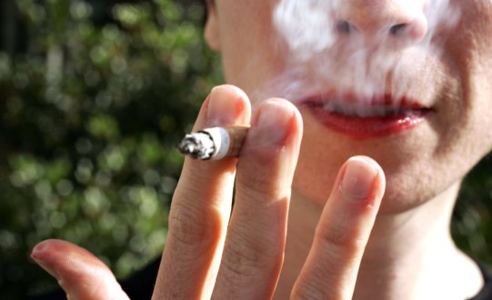Australia's national smoking rate has gone from 30 per cent to 14 per cent in 30 years. 