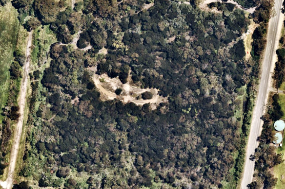 The proposed development site, on Cyril Beechey Lane in Cranbourne, contains high-quality bandicoot habitat.