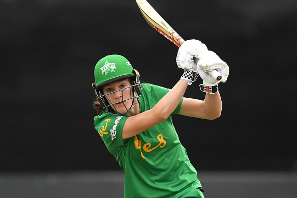 Annabel Sutherland hit 52 off 52 deliveries.