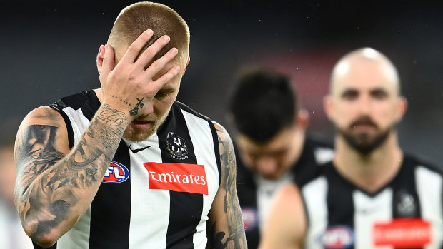 Star Magpie Jordan De Goey entered the AFL’s concussion protocols after suffering a head knock against West Coast.