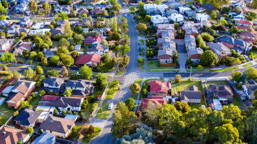 Foreign home buyers are expected to return to cities like Melbourne later this year. 
