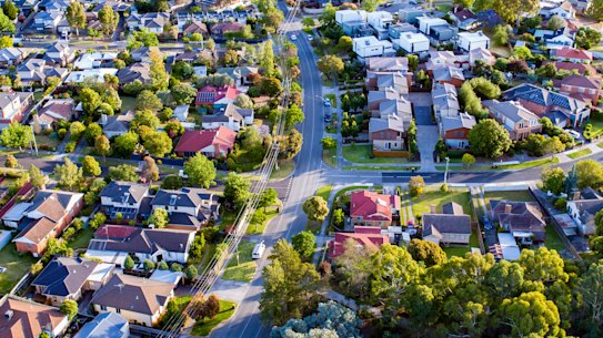 Foreign home buyers are expected to return to cities like Melbourne later this year. 