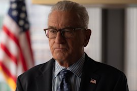 Robert De Niro as former president George Mullen in Zero Day.