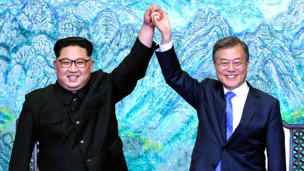 Kim Jong-un and Moon Jae-in vowed "complete denuclearisation" of the Korean peninsula.