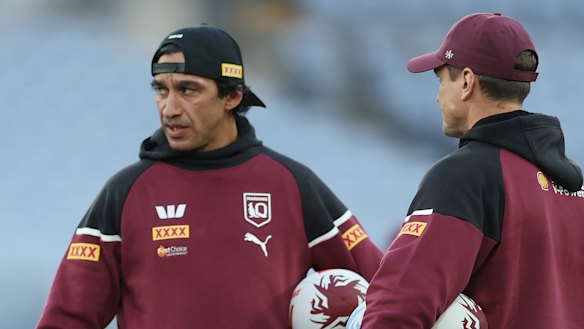Johnathan Thurston working on the Maroons coaching staff.