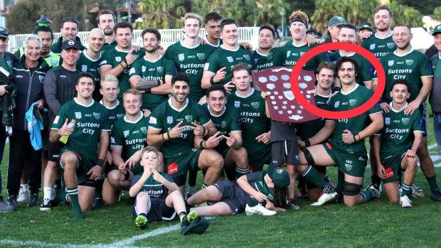 Ben Houston (circled) captained the Galloping Greens this winter.