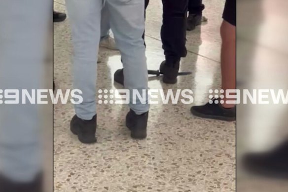 ceea51ce06bc34c7708846be23cb4e9b528265b5a28955a858bf224f45ae4ae3