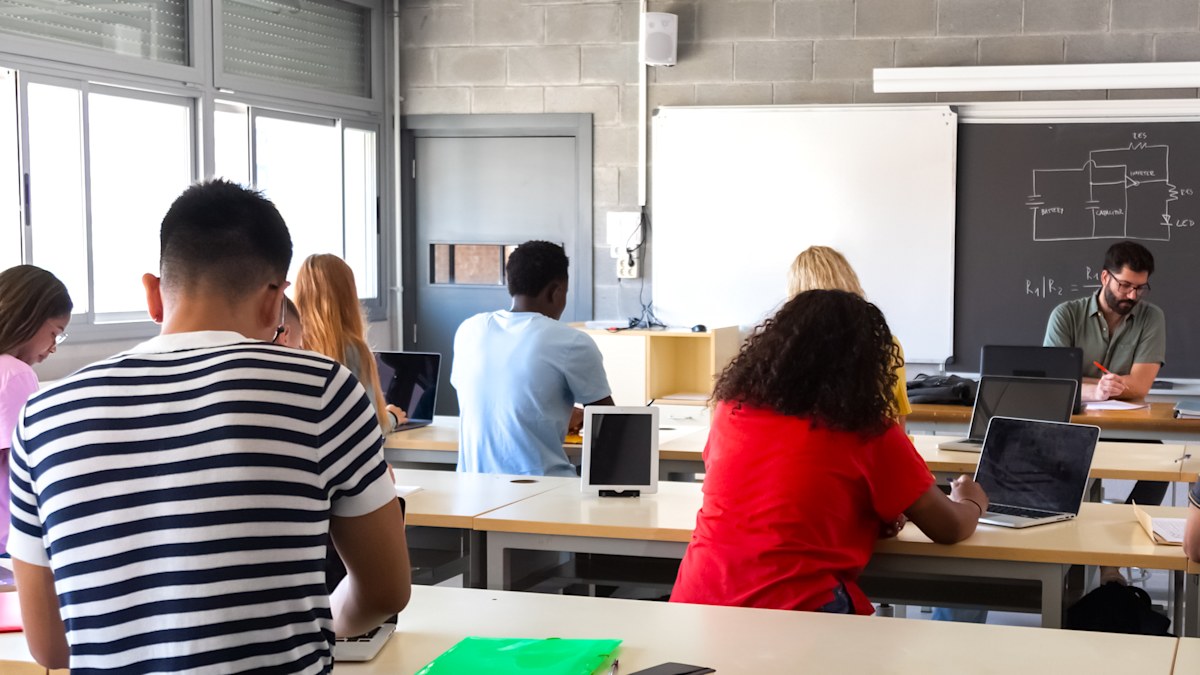 PISA test results Australia: Students sink to all-time low but beat out ...