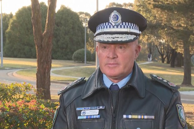 Mal Lanyon confirmed that he called the Premier after he wrongly announced that the 18-year-old was found alive.