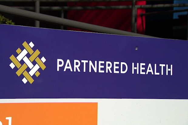 Partnered Health'in 21 kliniğin etkilendiğini duyurduğu açıklama.