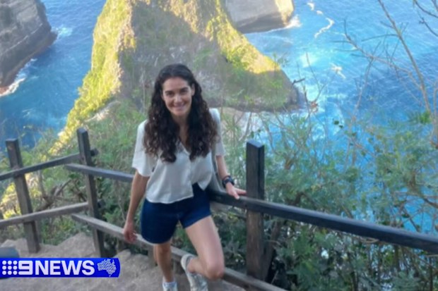 Ecologist Brianna Cronin died after falling in Bali.