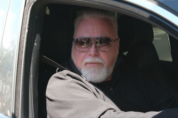 Kyle Sandilands sued by builders over mansion reno