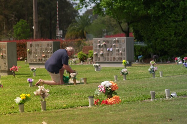 The Gordon Williams Memorial Lawn cemetery is located in Aberdare in the NSW Hunter region.