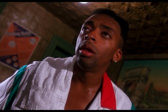 Spike Lee as Mookie in Do The Right Thing.