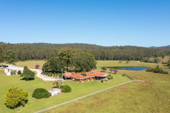 The Port Macquarie cattle farm of Les and Zelda Tinkler is for sale for $1.7 million to $1.9 million.