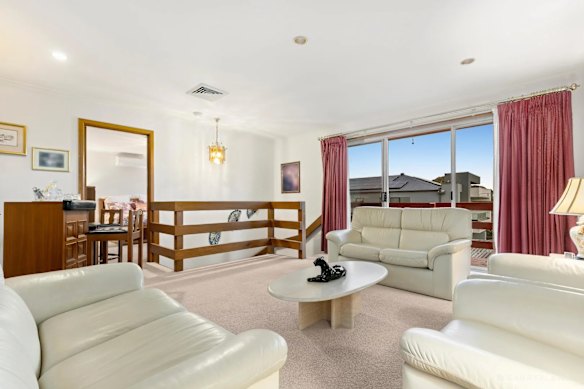 The house sold in post-auction negations for $1,320,000. 