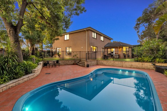 Sydney Property Does A Swimming Pool Add Value To Your Home
