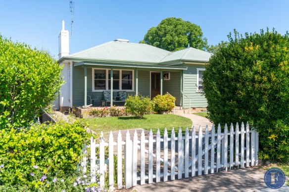 It’s cheaper to buy a house in Cootamundra, in regional NSW, than it is to save a deposit for a Sydney home. 