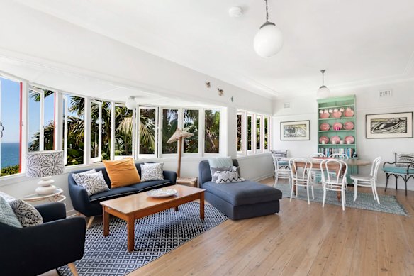 The residence features P&O-style architecture.