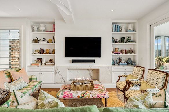Inside 87 Gordon Street, Hawthorne.