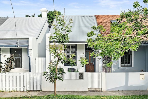 Would-be switchers should consider the impact of fees for exiting a fixed rate loan. 