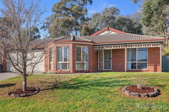 This home in Spring Gully in Bendigo sold for $510,000.