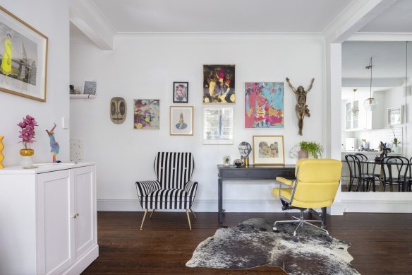 An art deco apartment in Paddington was bought by Louis Pratt and Brianna Roberts for $990,000 in 2019.