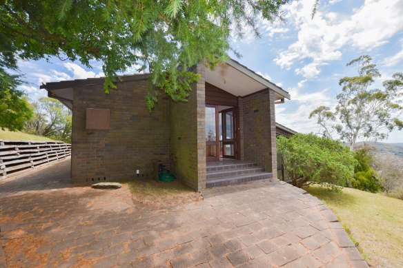 The largest of three properties sold recently to Mike Cannon-Brookes is a 1970s house on 2.45 hectares for $6 million.