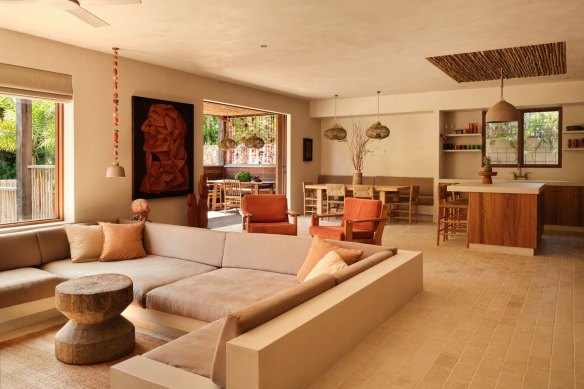 Former Sydneysiders Kimberly Amos and Stephen Eakin have created an earthy-toned home in Byron Bay