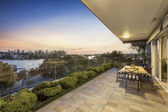 The whole-floor garden apartment in Point Piper was purchased by 19-year-old Xinyue Xue.