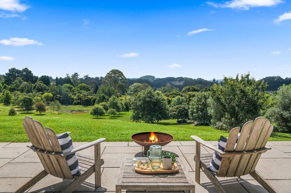 Luke Mangan’s newly purchased Kangaloon property comes with a tennis court, swimming pool and Michael Bligh-designed gardens.