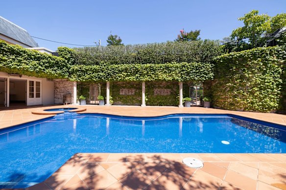 There is a tennis court, gym, sauna and pool.