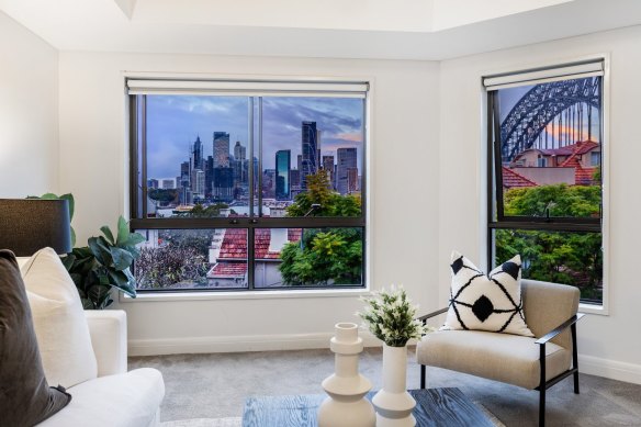The Craiglea apartment in Kirribilli returns to the market after it failed to sell in 2022 for $3.1 million.